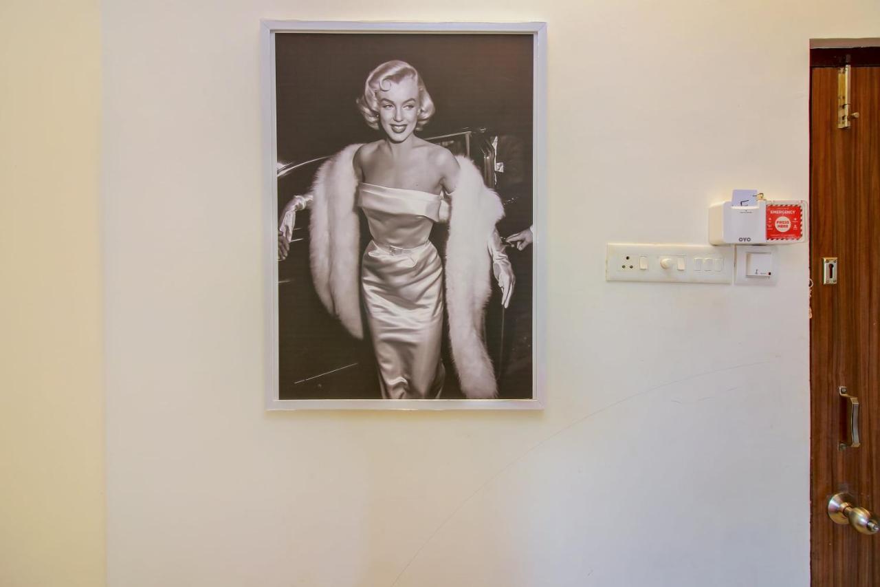 Oyo Flagship 572 Santacruz West Hotel Мумбай Екстериор снимка
