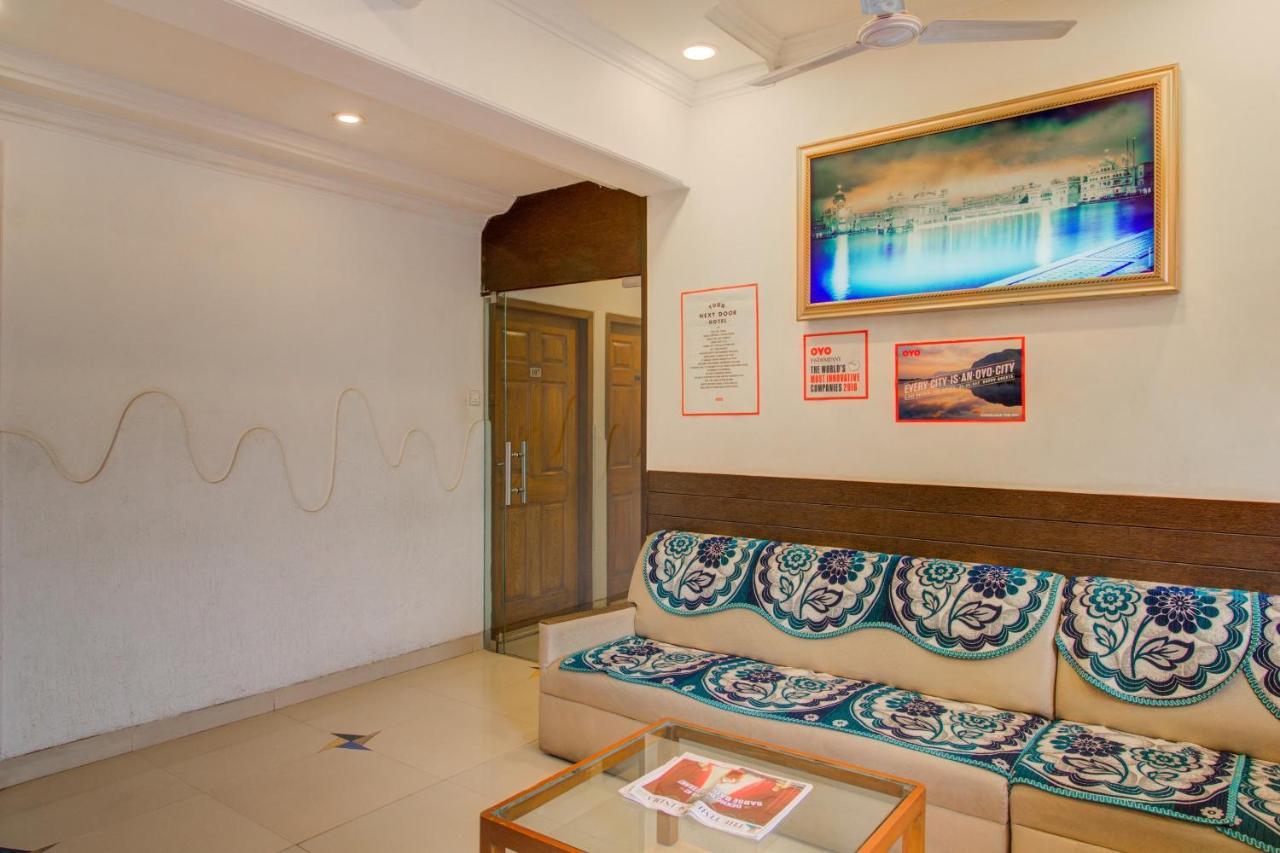 Oyo Flagship 572 Santacruz West Hotel Мумбай Екстериор снимка