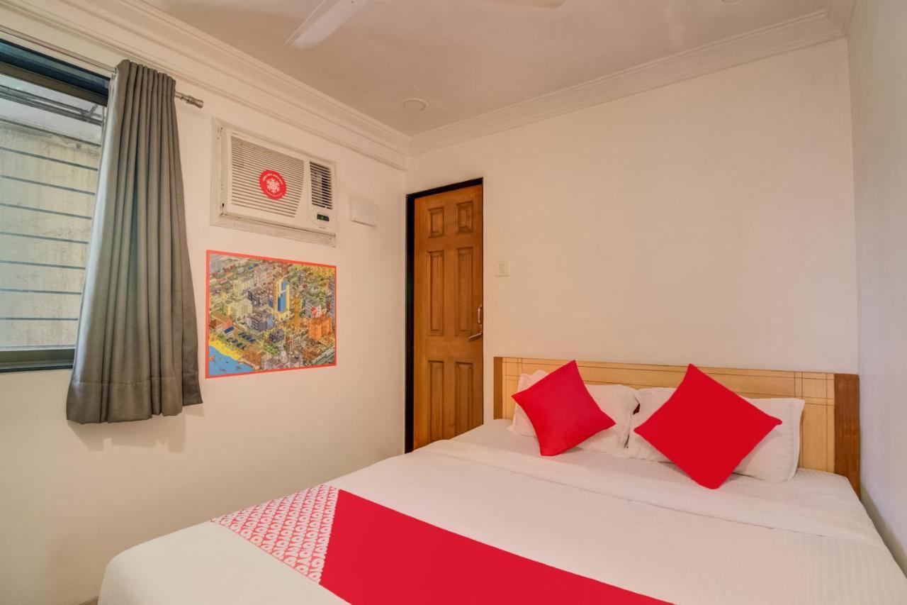 Oyo Flagship 572 Santacruz West Hotel Мумбай Екстериор снимка
